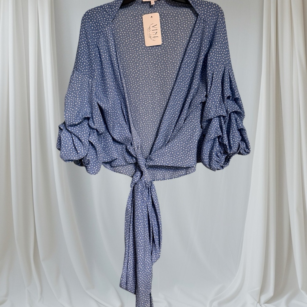 NWT - Olivaceous Blouse - Size M - Picture 4 of 9